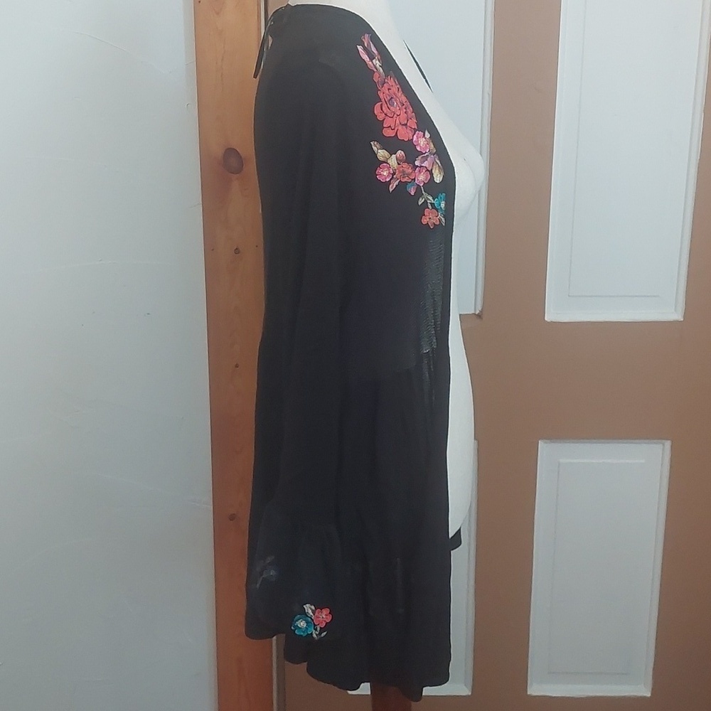 Joseph A Black Floral Embroidered Cardigan #0422K - Picture 7 of 8